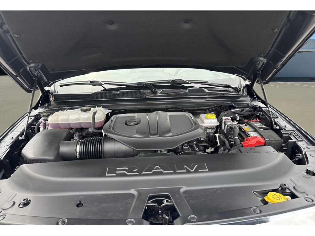 Used 2026 RAM 1500 Laramie AWD/4WD image 24