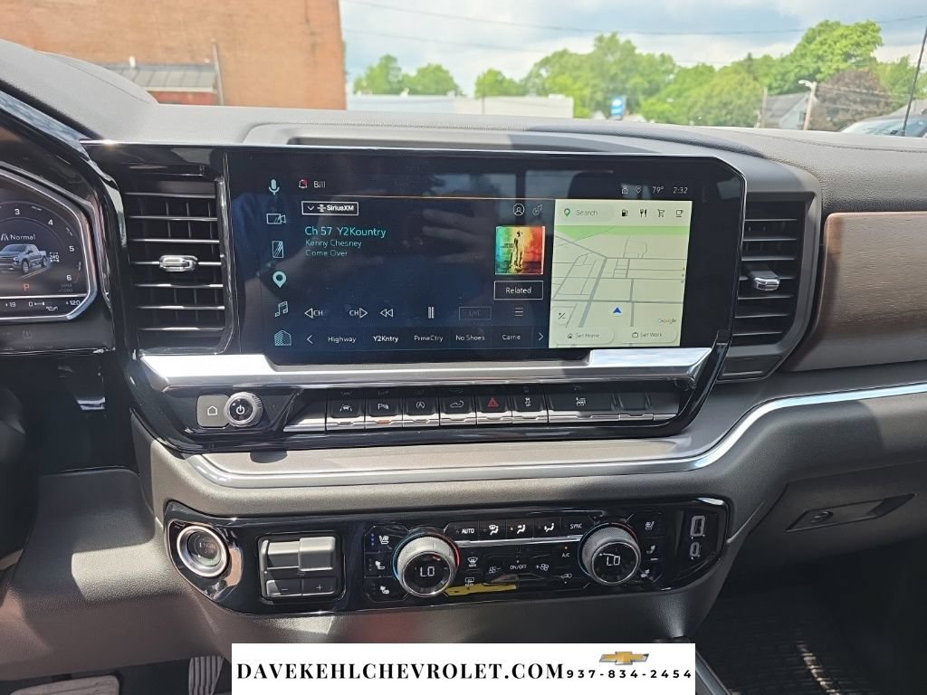 Used 2024 Chevrolet Silverado 1500 High Country w/ Technology Package AWD/4WD image 17