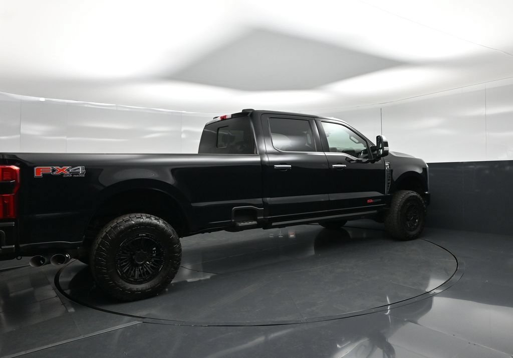 Used 2024 Ford F350 Platinum AWD/4WD image 28