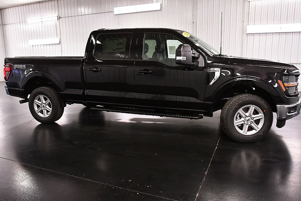 New 2026 Ford F150 XLT w/ Equipment Group 302A MID AWD/4WD image 8