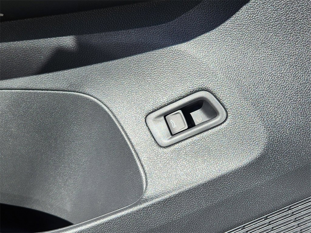 New 2026 Volkswagen Atlas SEL Premium R-Line image 11