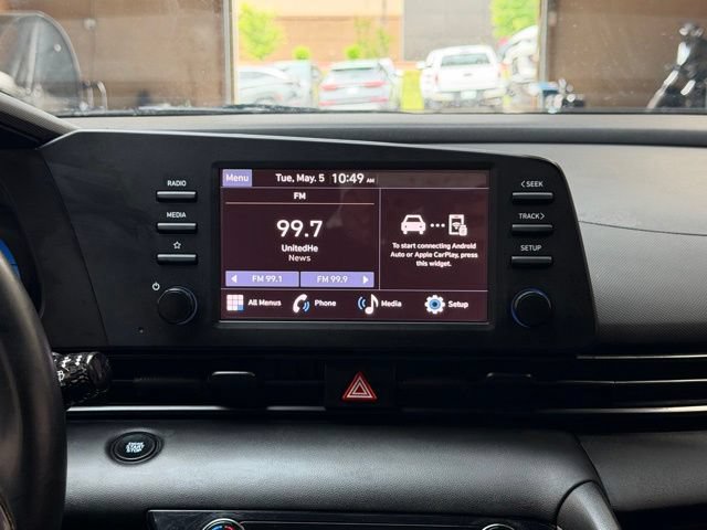 Used 2025 Hyundai Elantra Sport FWD image 13