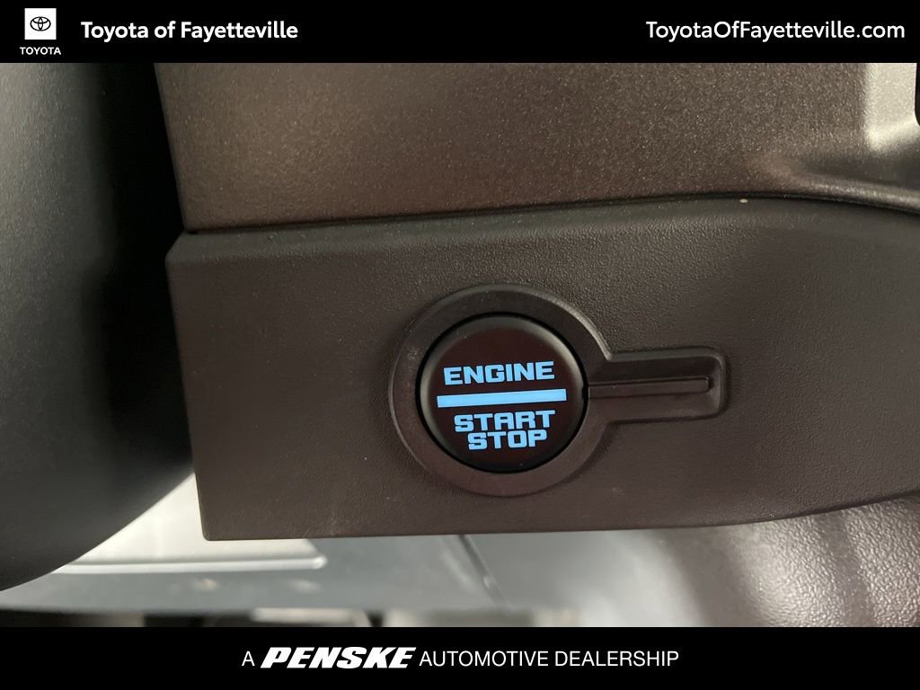 Used 2025 Ford Bronco Badlands image 33