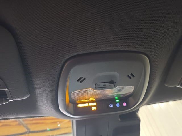 New 2026 Chevrolet Trax RS w/ Driver Confidence Package image 20