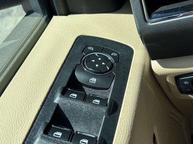 Used 2018 Ford F150 XLT w/ Equipment Group 302A Luxury AWD/4WD image 25