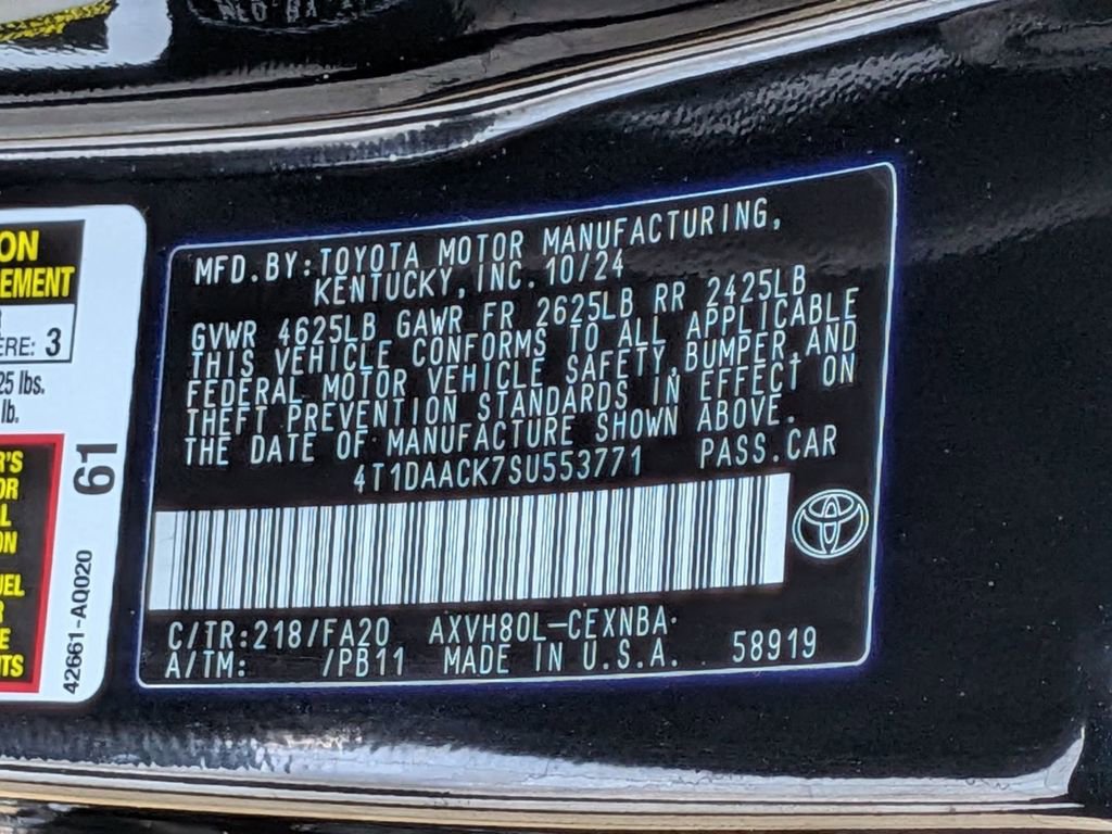 Used 2025 Toyota Camry LE FWD image 34
