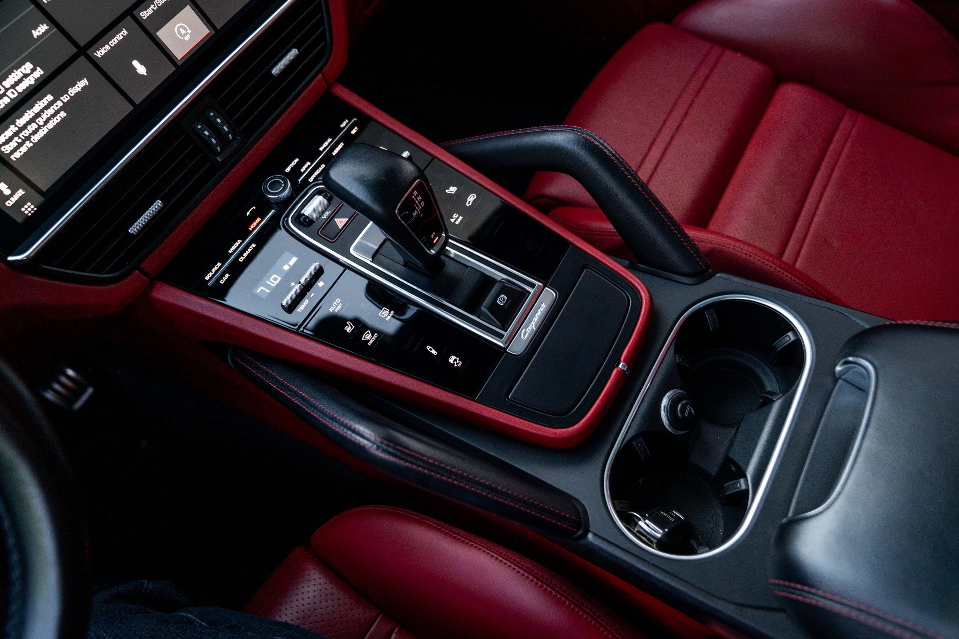 Used 2021 Porsche Cayenne GTS image 22