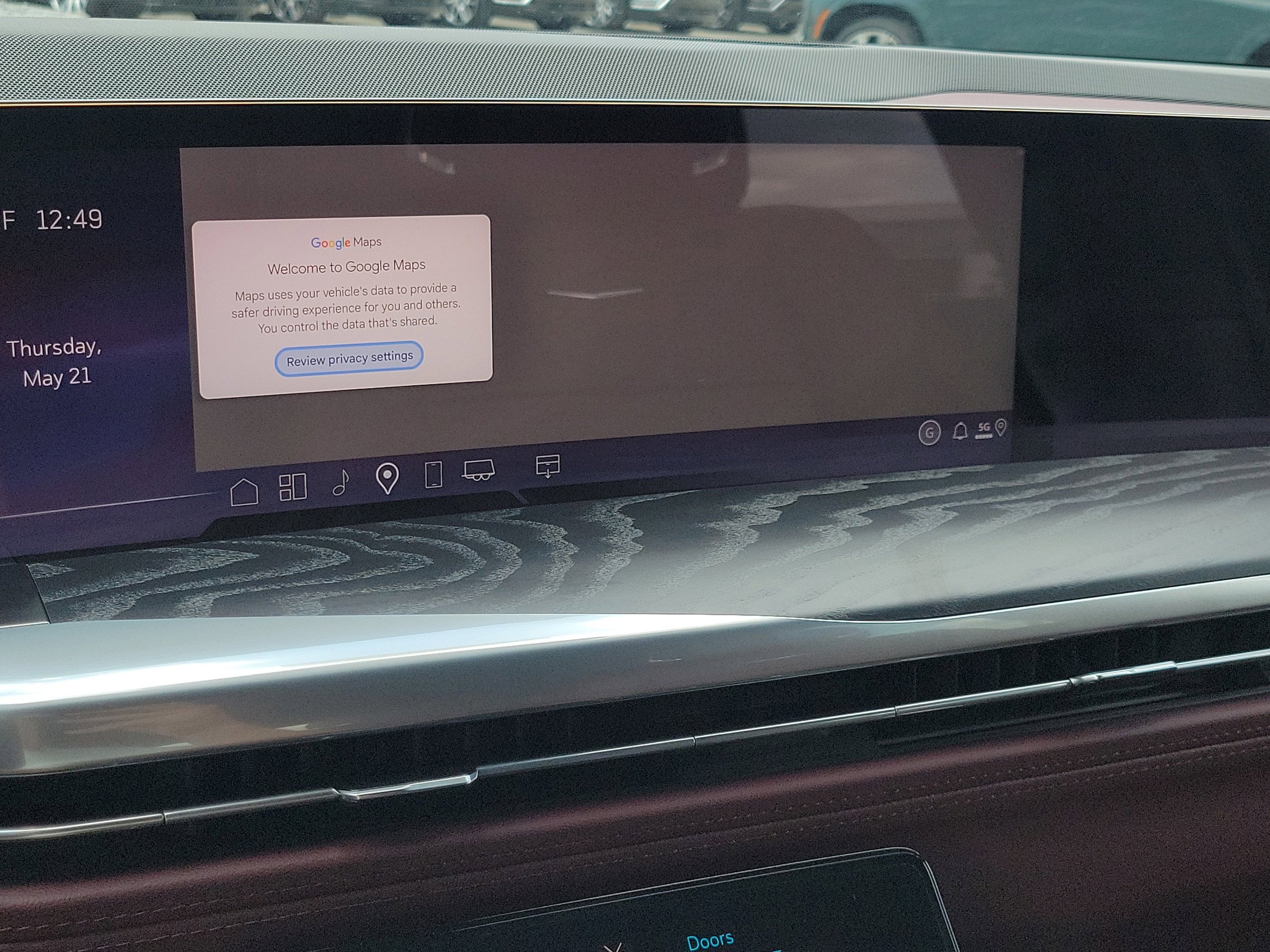 New 2026 Cadillac Escalade Luxury w/ Touring Package AWD/4WD image 23