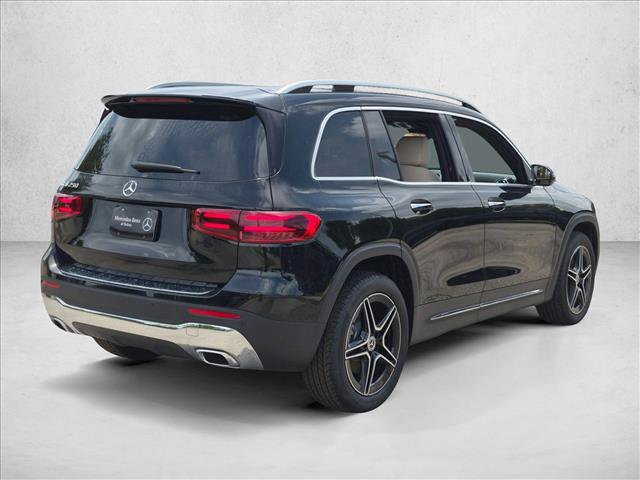 New 2026 Mercedes-Benz GLB 250 image 2