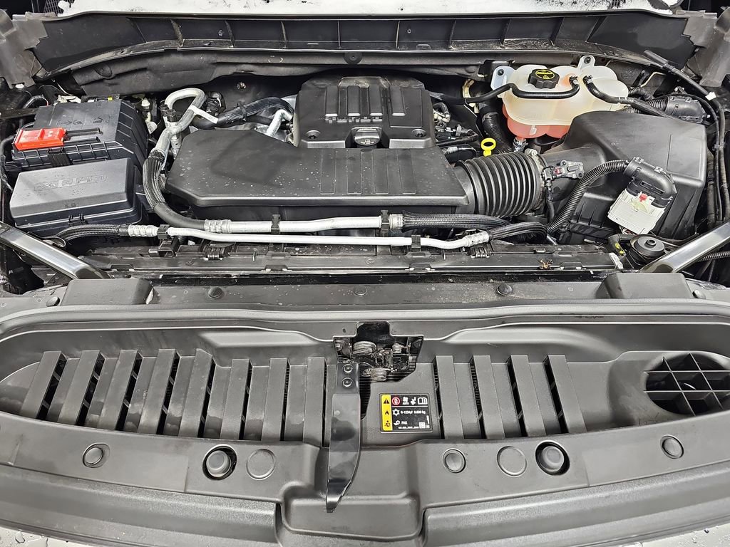 Certified 2025 Chevrolet Silverado 1500 LT image 36
