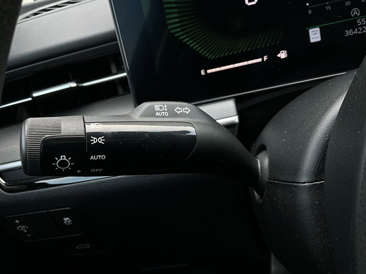 Used 2025 Kia K5 LXS image 37