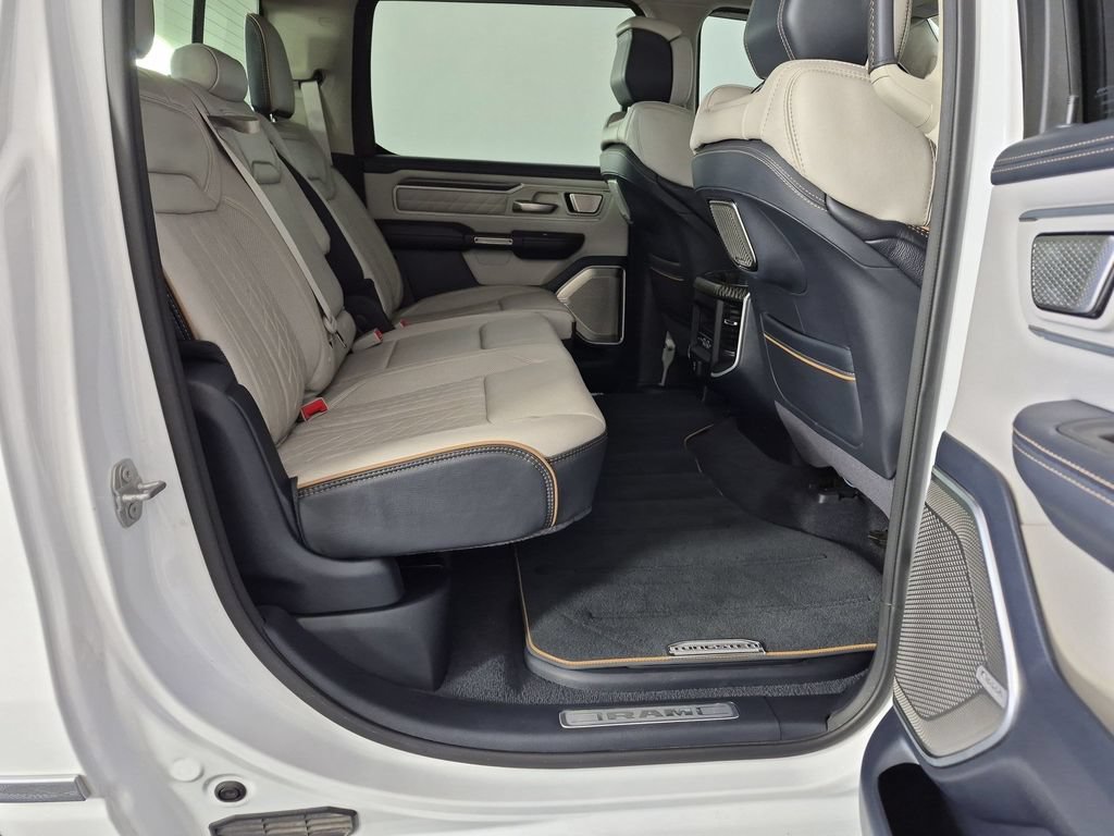 Used 2025 RAM 1500 Tungsten AWD/4WD image 36