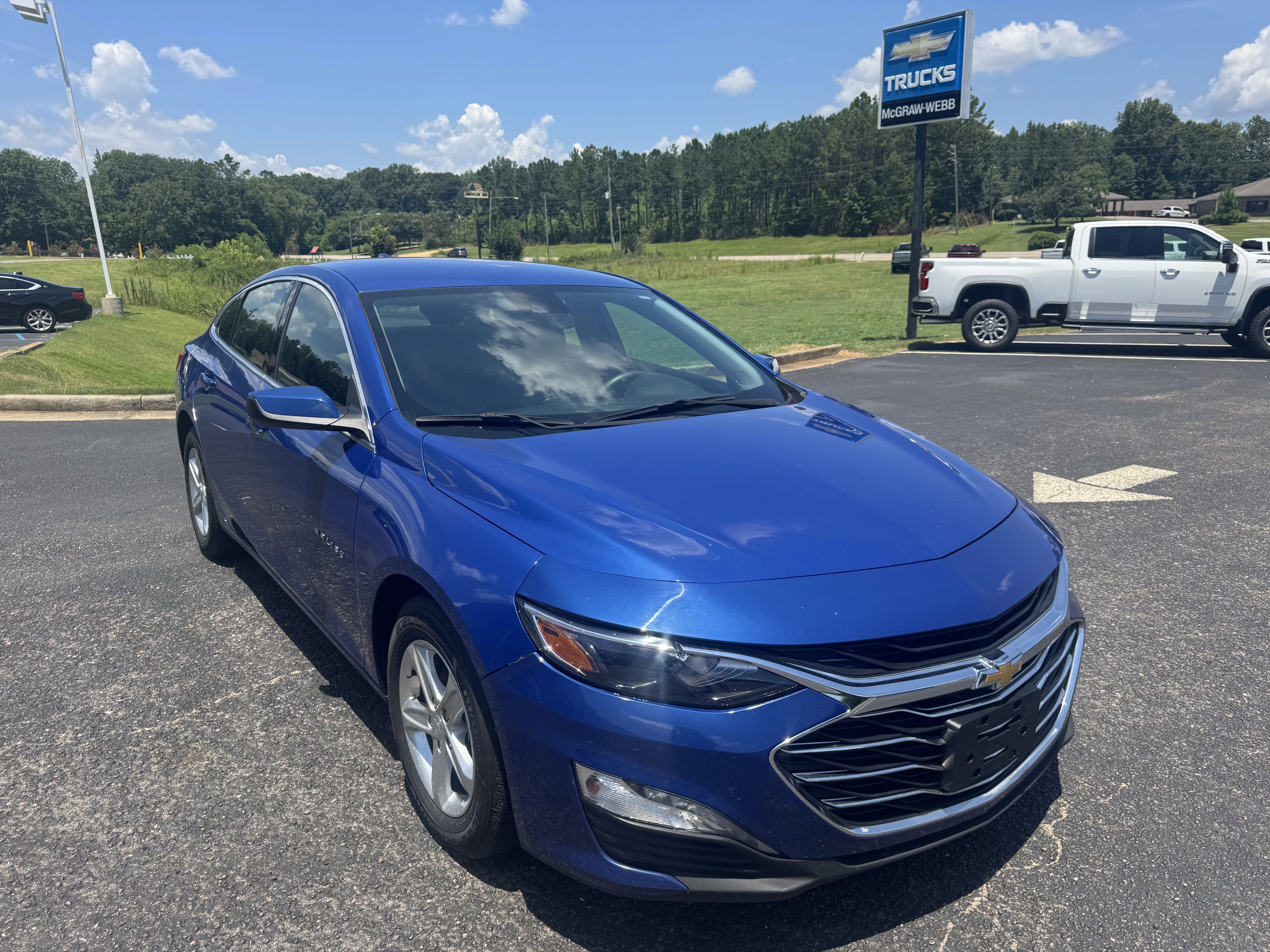 Used 2023 Chevrolet Malibu LT image 4