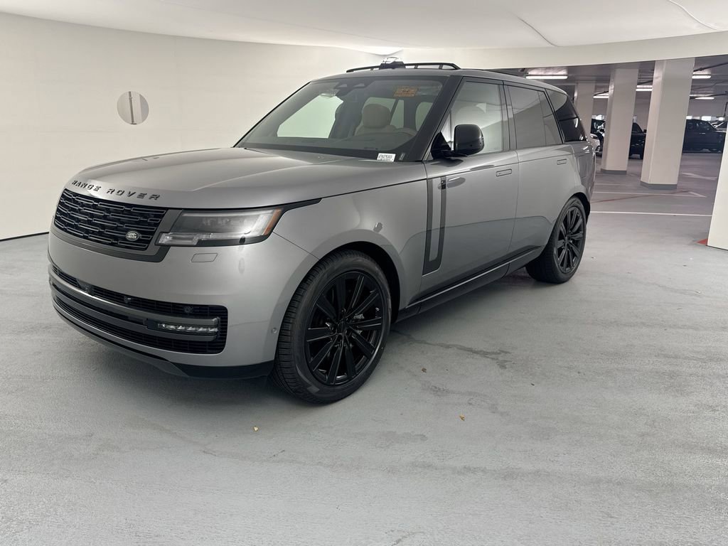 New 2026 Land Rover Range Rover SE