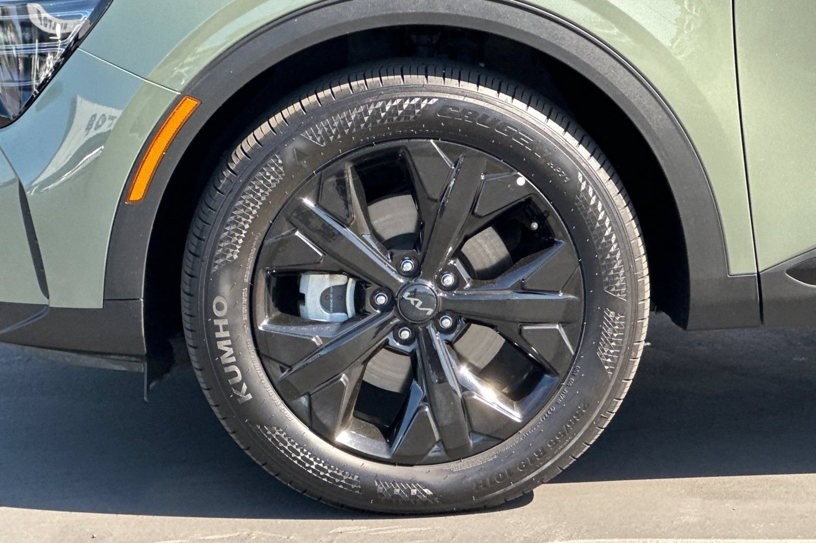 Certified 2025 Kia Sportage X-Line w/ Premium Package AWD/4WD image 28