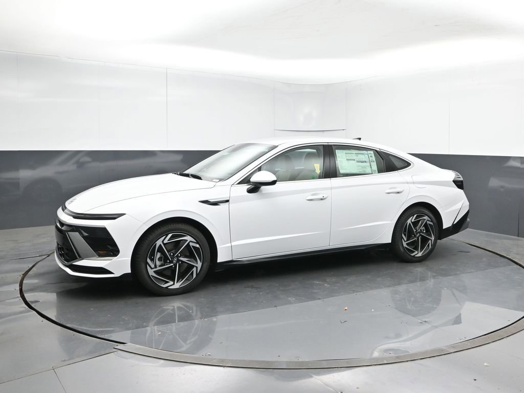 New 2026 Hyundai Sonata SEL image 2