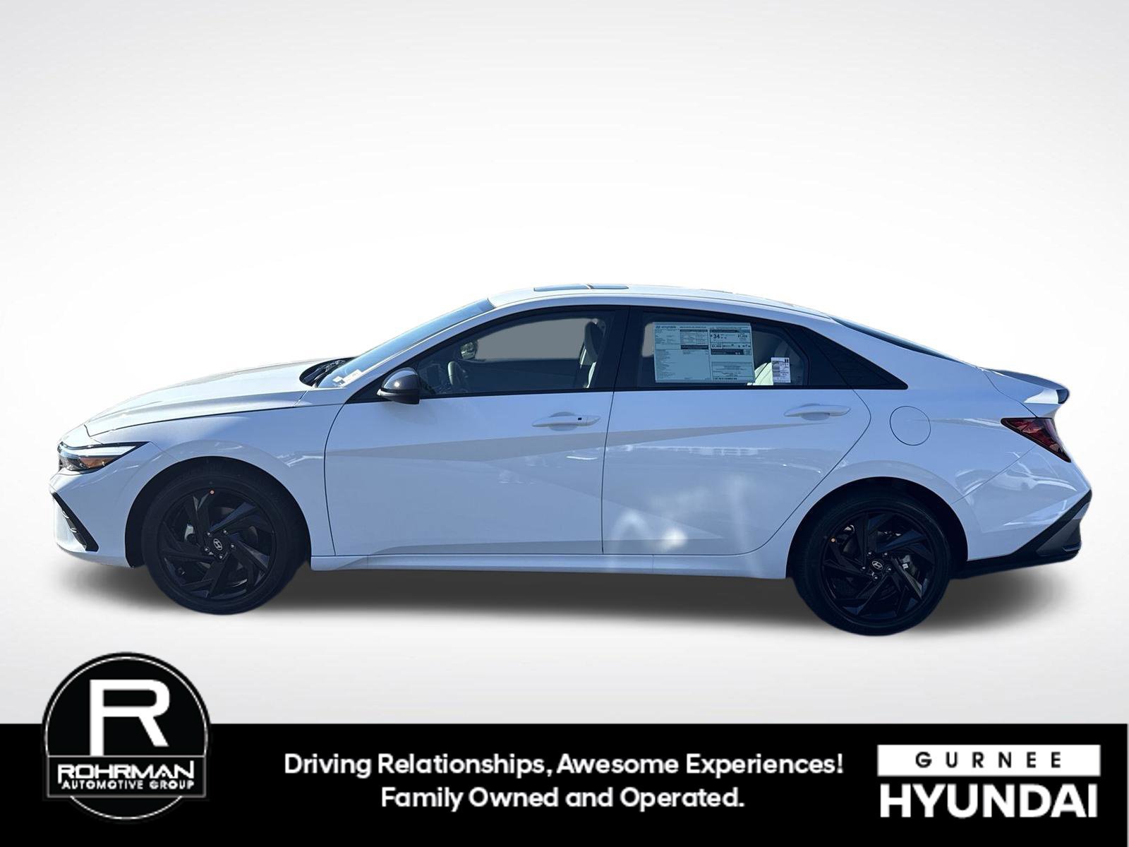 New 2026 Hyundai Elantra SEL Sport FWD image 5