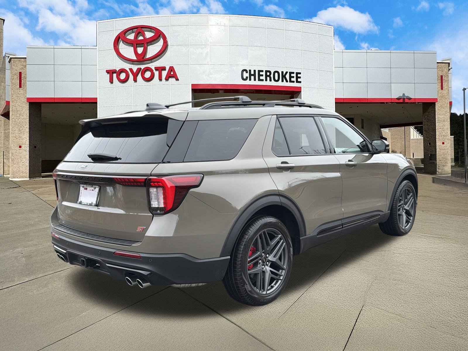 Used 2026 Ford Explorer ST w/ Sun And Sound Package image 5