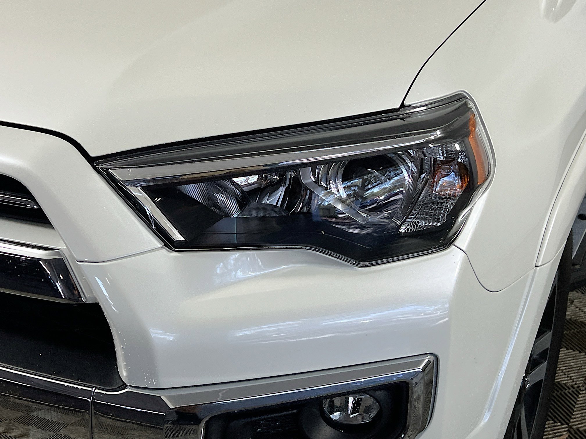 Used 2023 Toyota 4Runner Limited image 12