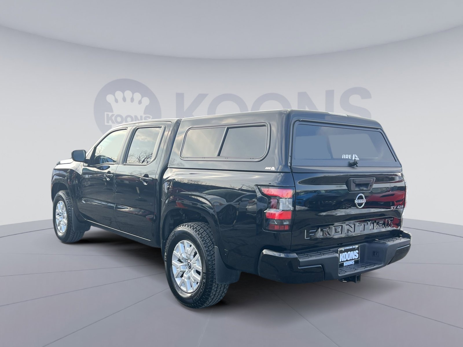 Used 2022 Nissan Frontier SV image 4