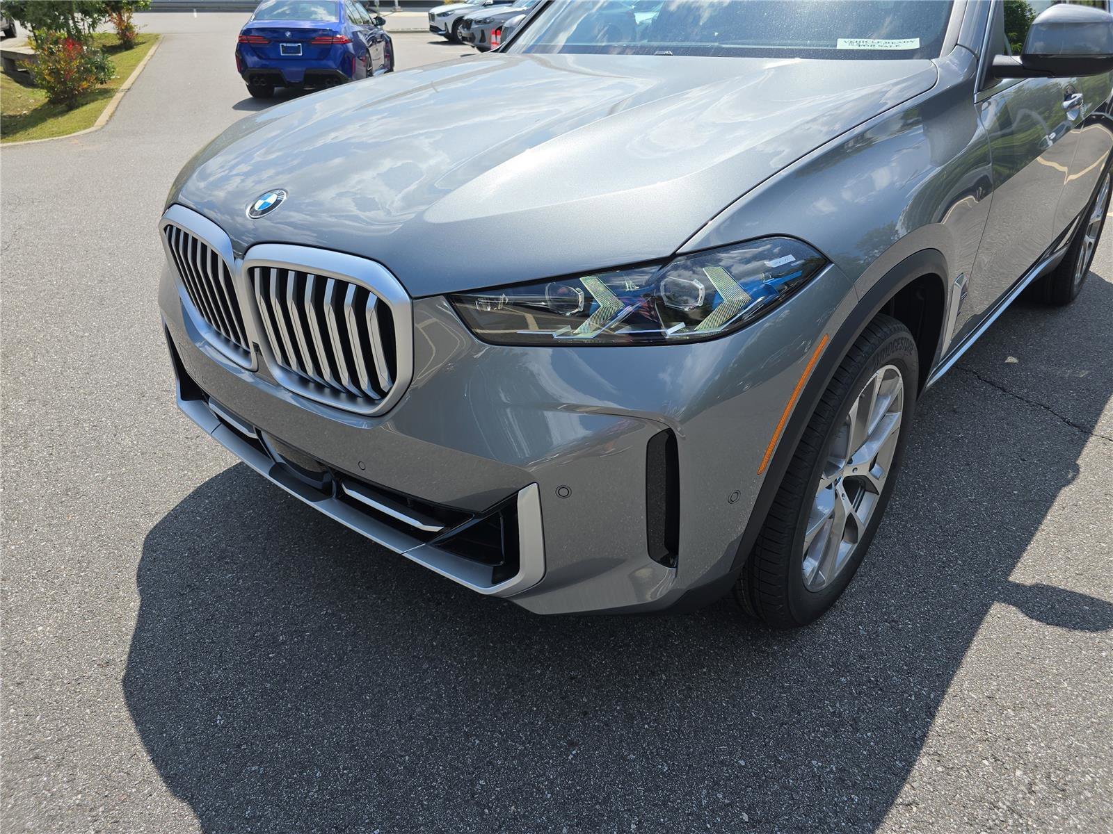 Used 2026 BMW X5 xDrive40i w/ Premium Package AWD/4WD image 11