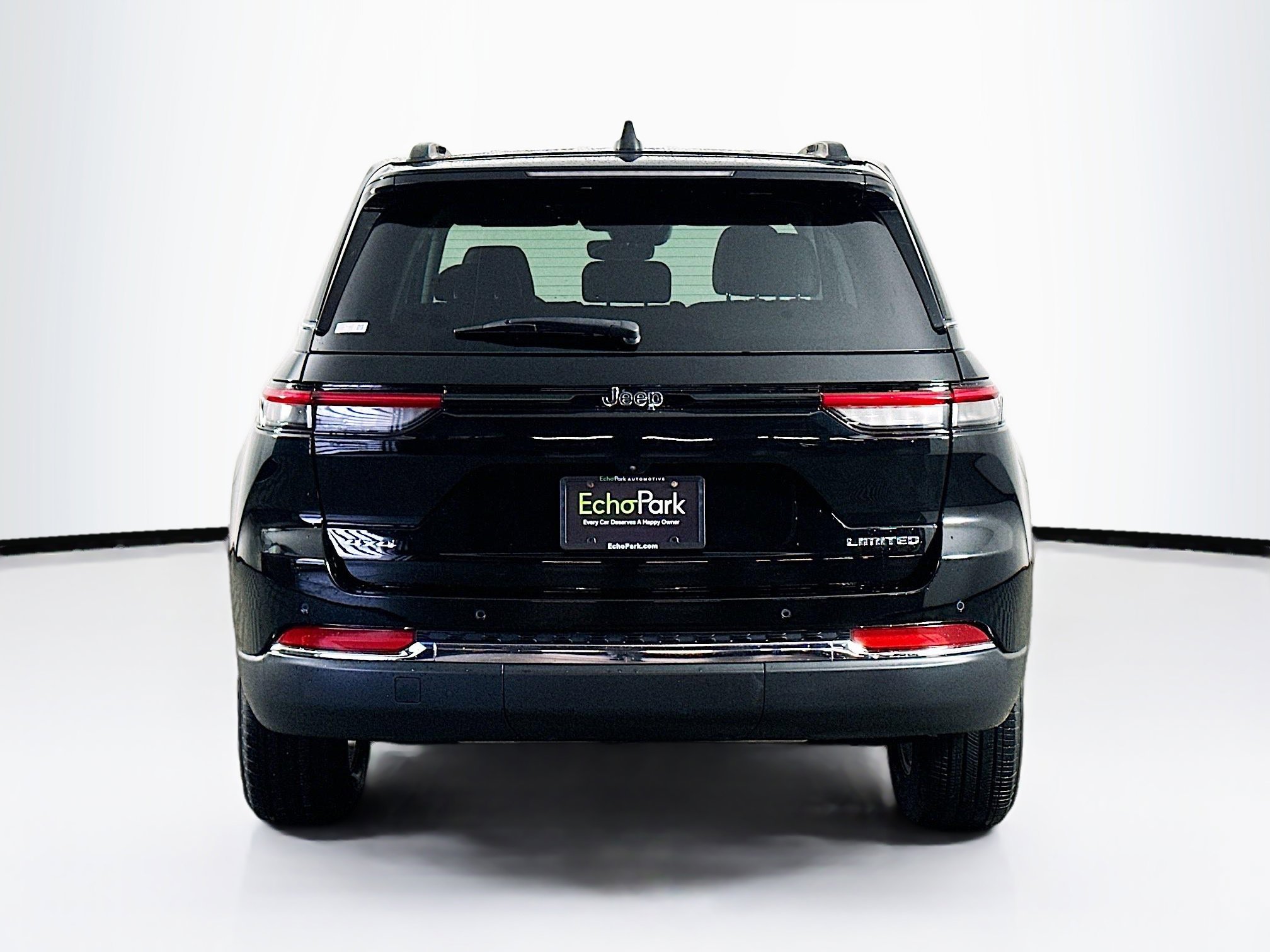 Used 2023 Jeep Grand Cherokee Limited w/ Trailer Tow Prep Group (B) image 7