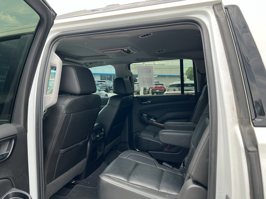 Used 2019 Chevrolet Suburban Premier AWD/4WD image 10