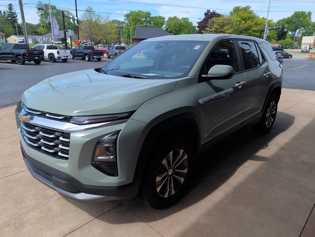 Certified 2026 Chevrolet Equinox LT w/ Convenience Package II FWD image 4