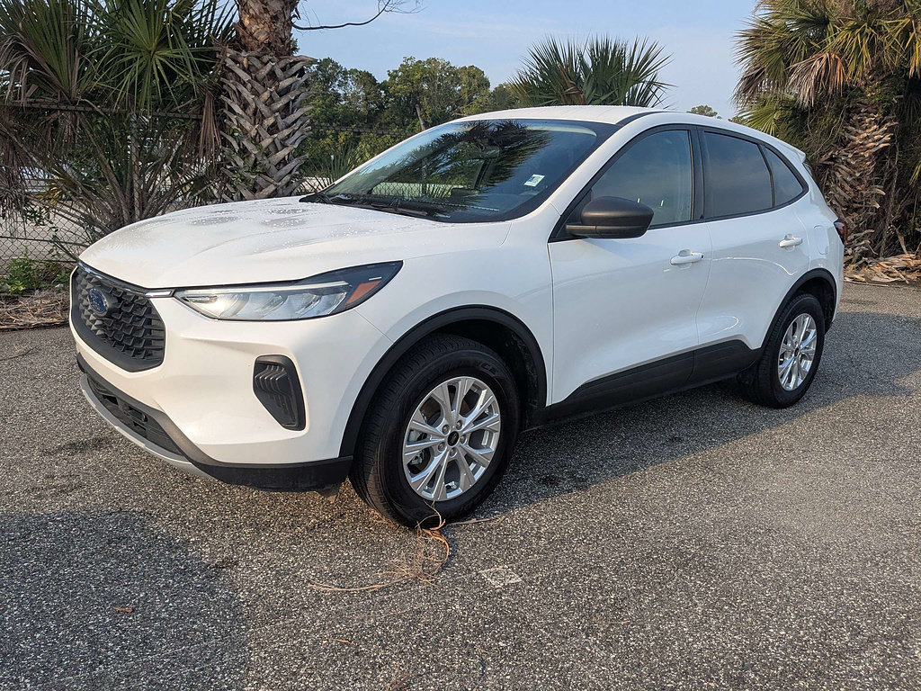 Used 2025 Ford Escape Active AWD/4WD image 8