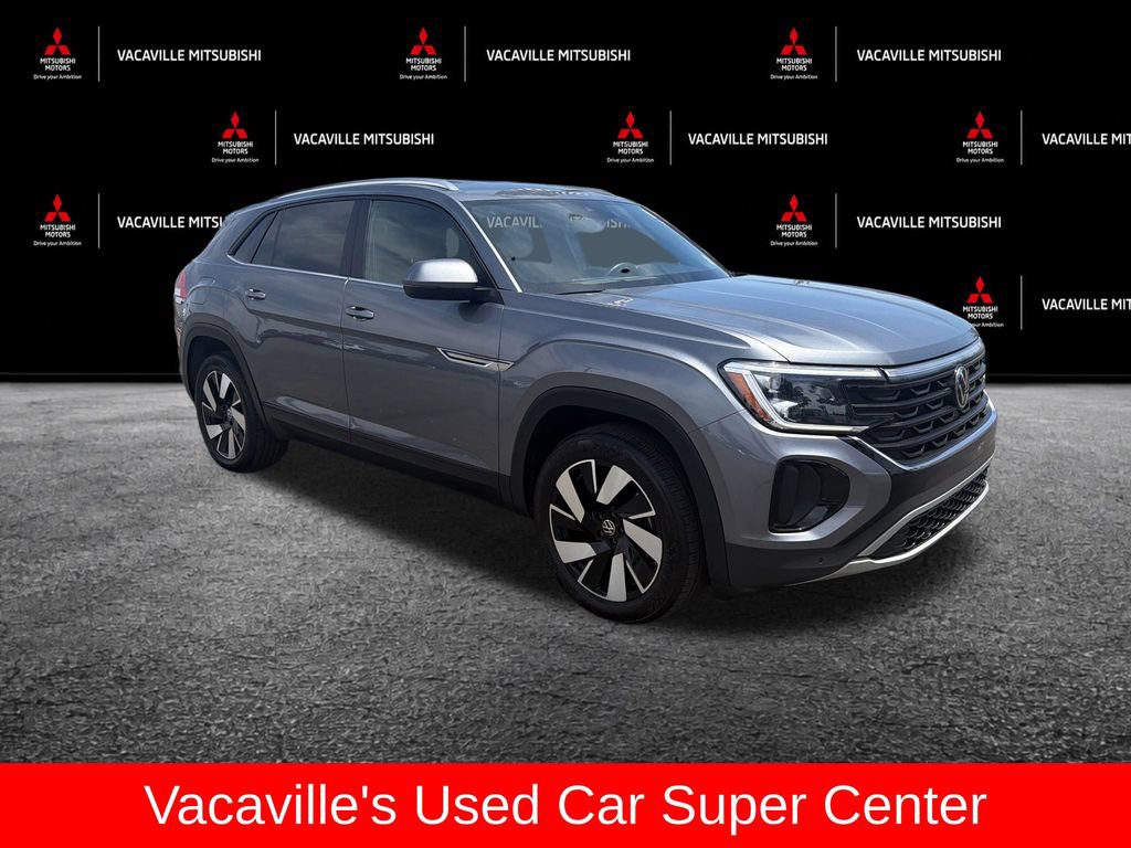 Used 2025 Volkswagen Atlas Cross Sport SE FWD image 2