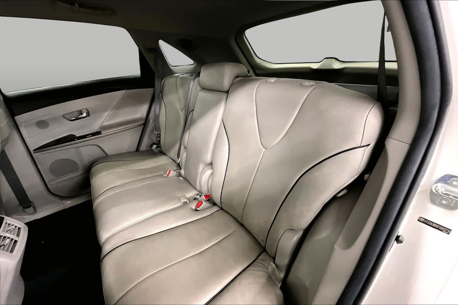 Used 2015 Toyota Venza XLE w/ XLE Premium Package FWD image 20