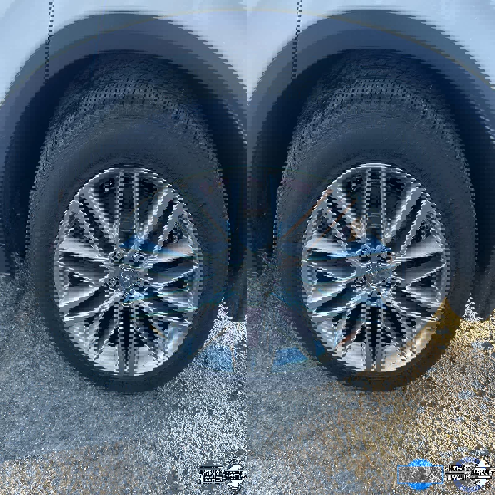 Certified 2023 Acura MDX SH-AWD w/ Advance Package image 11