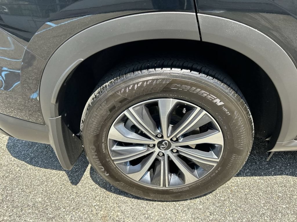 Used 2025 INFINITI QX60 Pure w/ Cargo Package AWD/4WD image 12