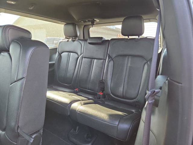 Used 2024 Jeep Wagoneer Series II w/ Flexible Seating Group AWD/4WD image 31