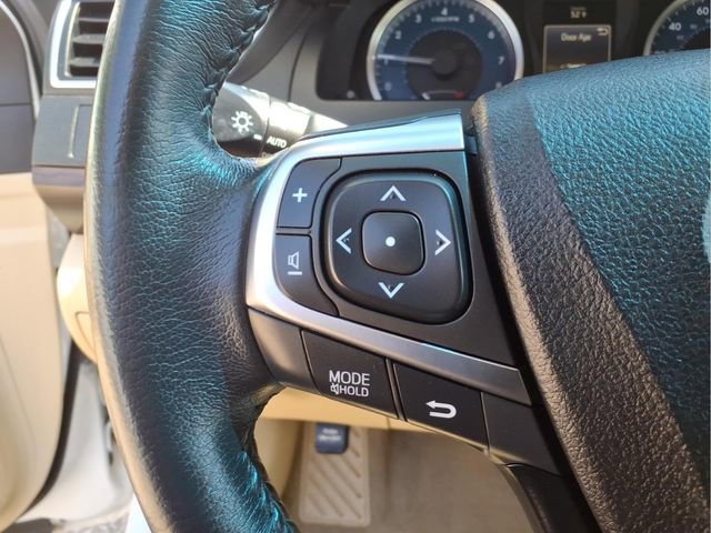 Used 2017 Toyota Camry XLE image 16