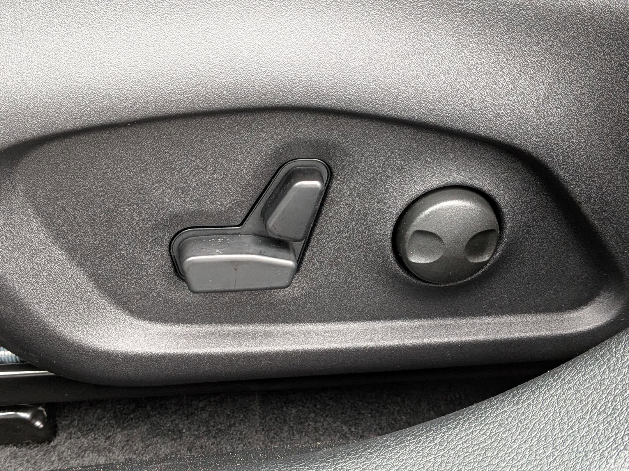 New 2026 Jeep Compass Latitude image 27