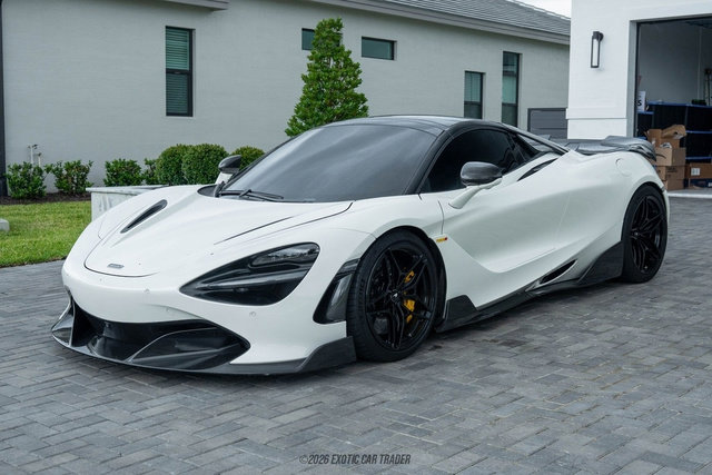 Used 2020 McLaren 720S Performance RWD image 22