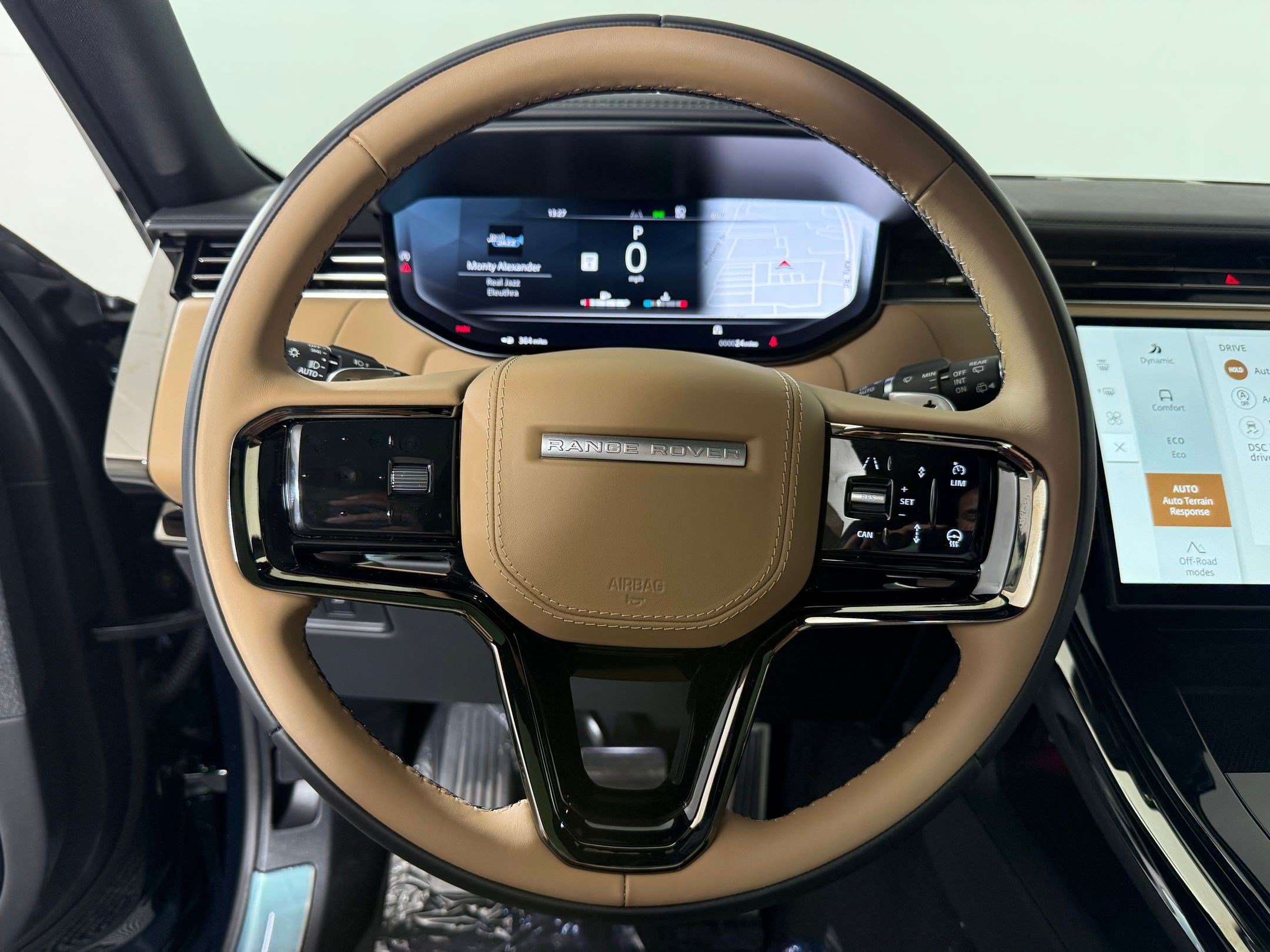 New 2026 Land Rover Range Rover Sport Dynamic SE AWD/4WD image 17