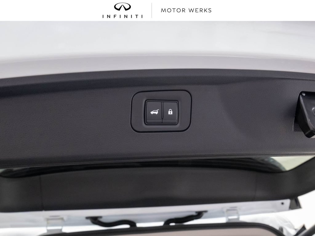 New 2027 INFINITI QX80 Luxe w/ Cargo Package AWD/4WD image 31