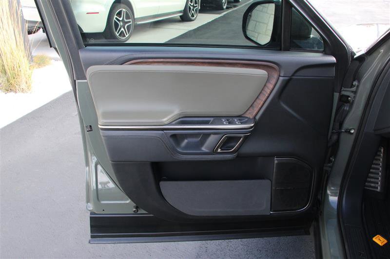 Used 2022 Rivian R1T Launch Edition image 19