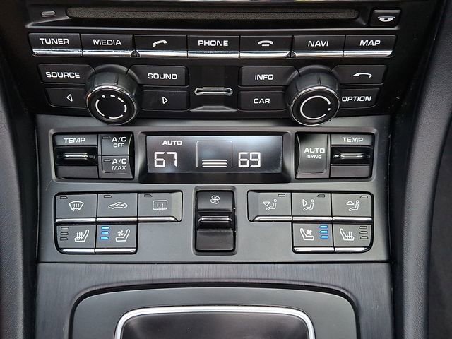 Used 2015 Porsche 911 Carrera 4 GTS image 20