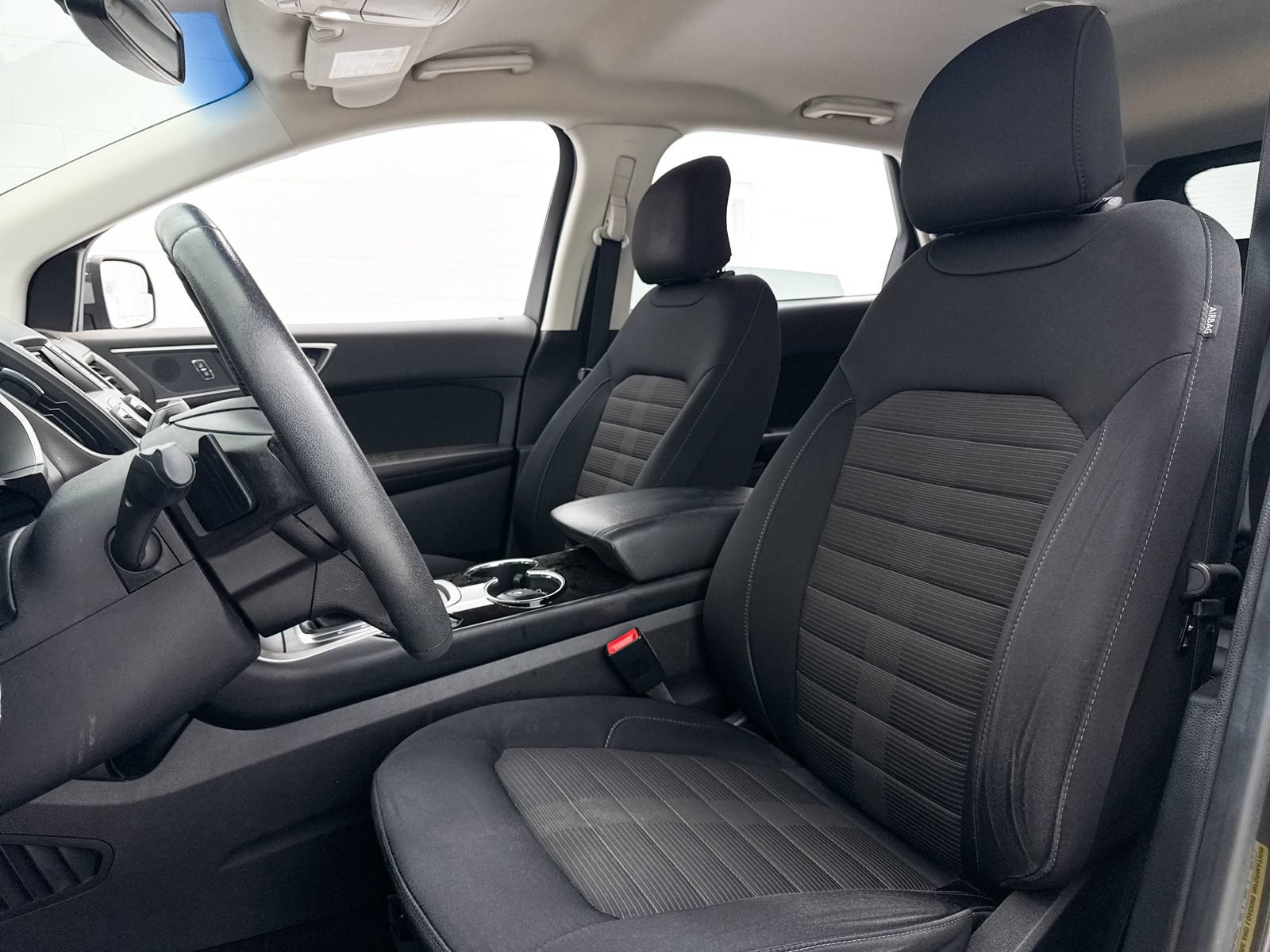 Used 2018 Ford Edge SEL AWD/4WD image 11