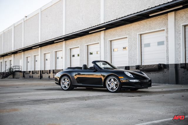 Used 2005 Porsche 911 Carrera image 21