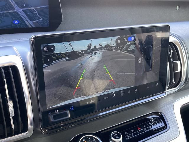 Certified 2025 Ford Expedition Max Platinum AWD/4WD image 31