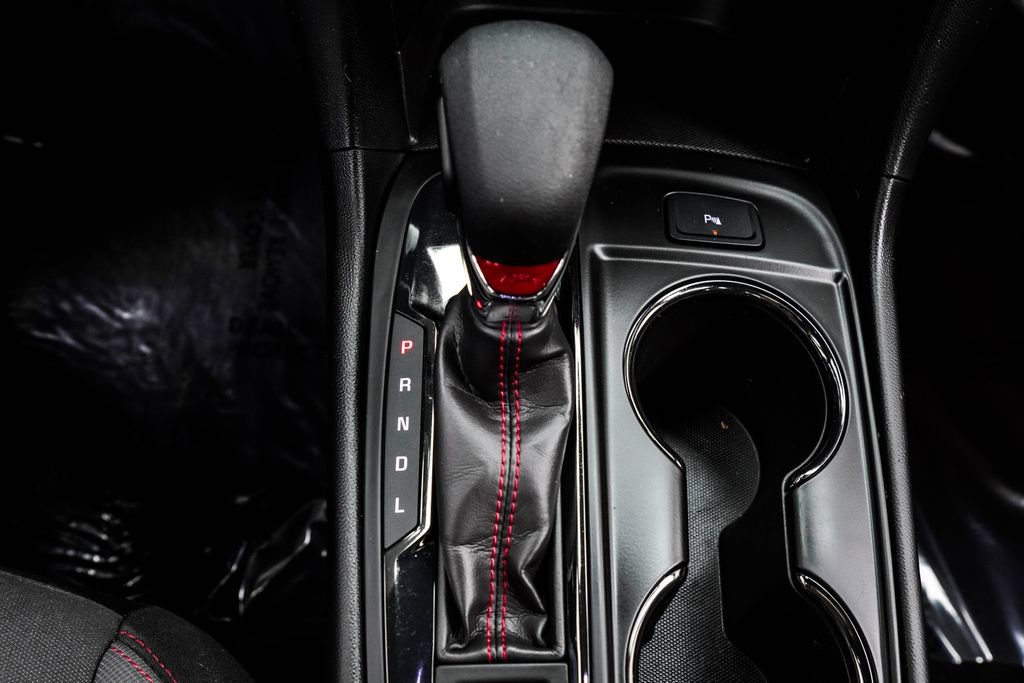 Used 2022 Chevrolet Equinox RS FWD image 27