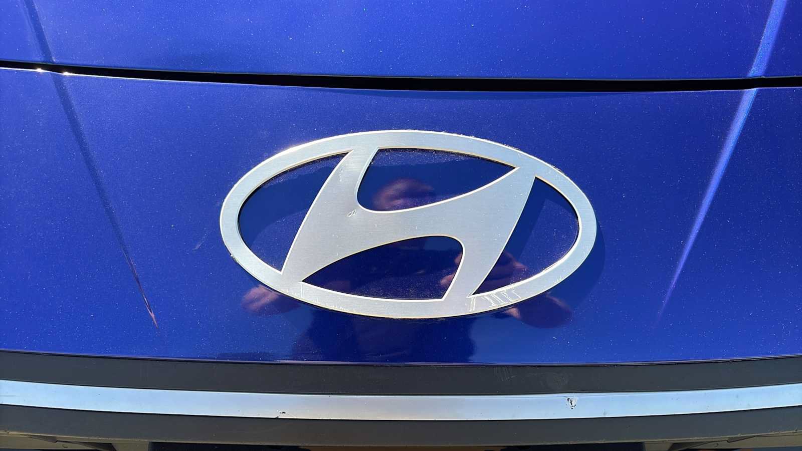 Used 2025 Hyundai Elantra Sport FWD image 12