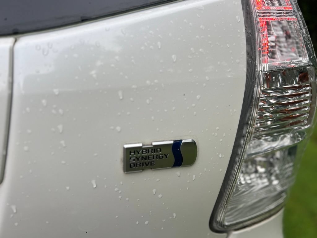 Used 2012 Toyota Prius V Two FWD image 30