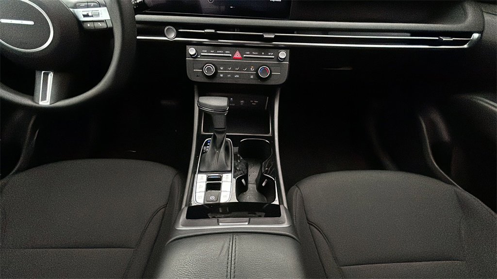 Certified 2025 Hyundai Tucson SE image 23