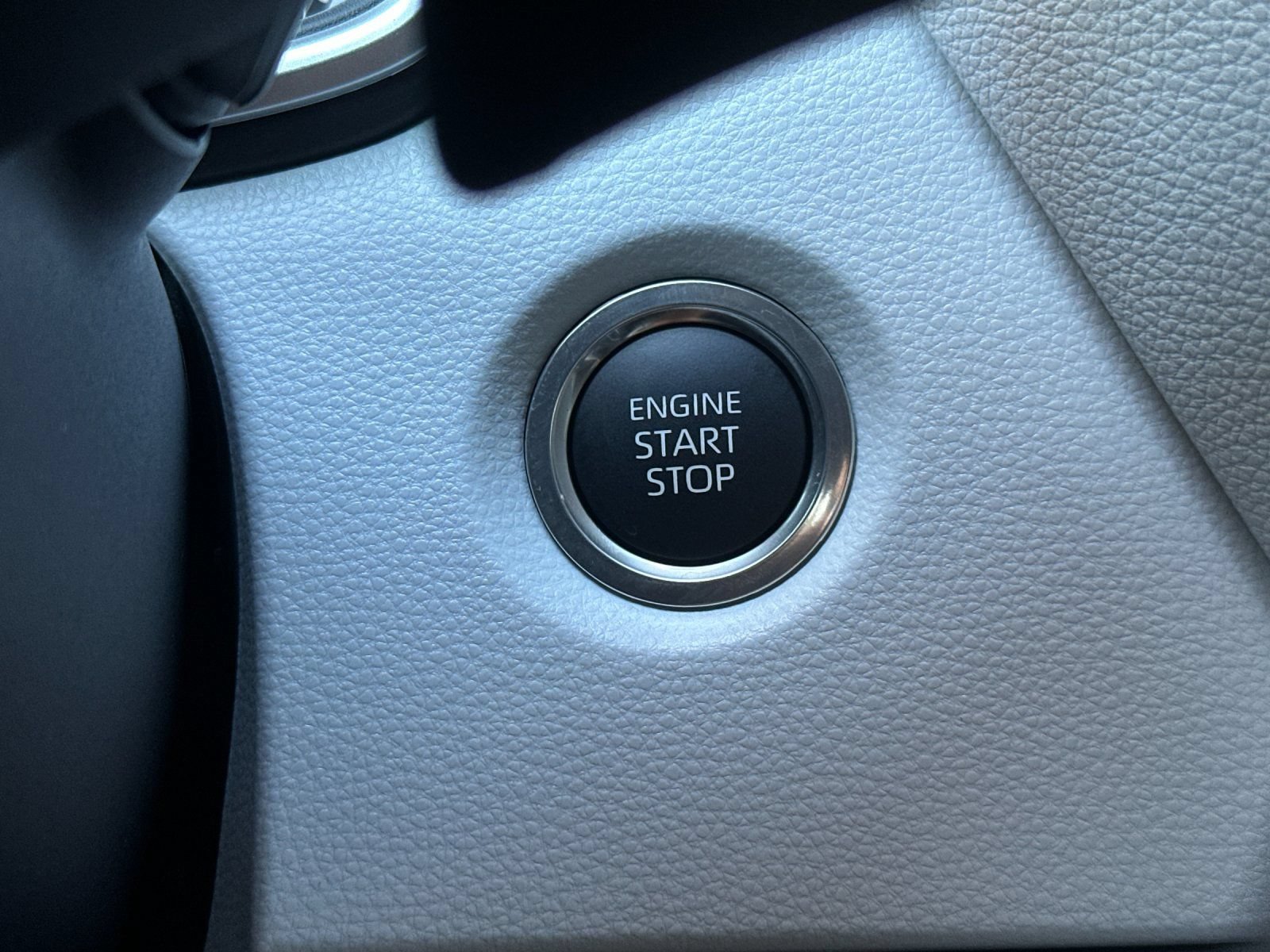 Used 2026 Toyota Corolla SE FWD image 21