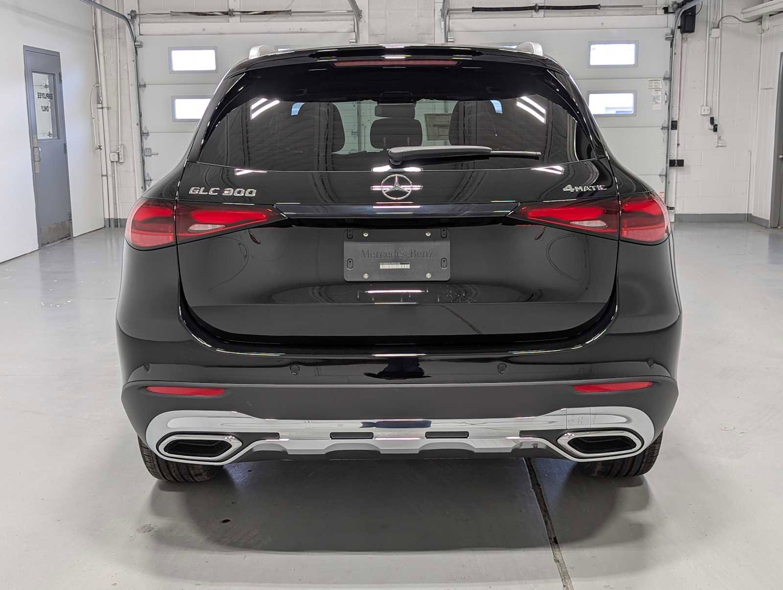 New 2026 Mercedes-Benz GLC 300 4MATIC image 8
